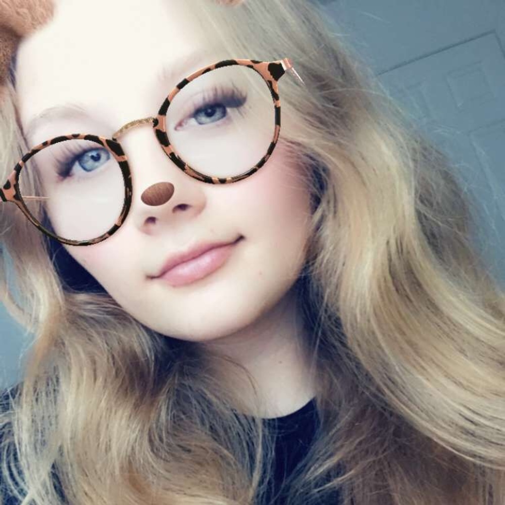 Meet your Posher, Samantha